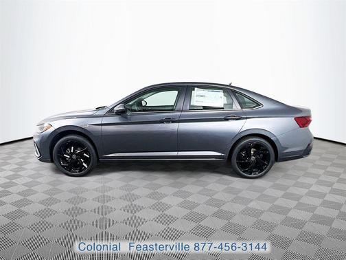 Platinum Gray Metallic 2026 Volkswagen Jetta 1.5T SE