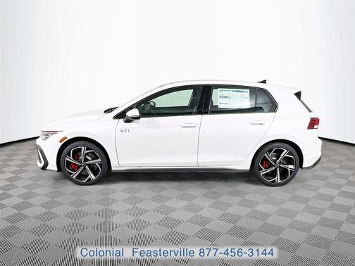 Opal White Pearl 2026 Volkswagen Golf GTI 2.0T SE