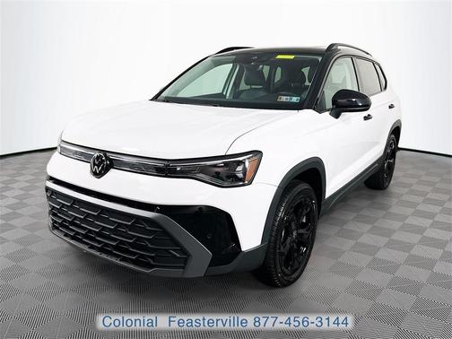 2025 Volkswagen Taos 1.5T SE Black