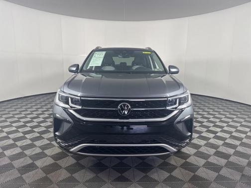 2024 Volkswagen Taos 1.5T SEL