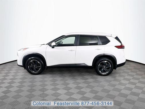 Everest White P 2024 Nissan Rogue SV