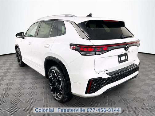 2026 Volkswagen Tiguan 2.0T SEL R-Line