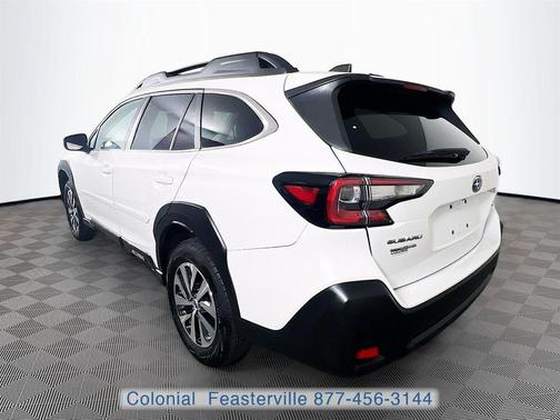 Crystal White Pearl 2023 Subaru Outback Premium