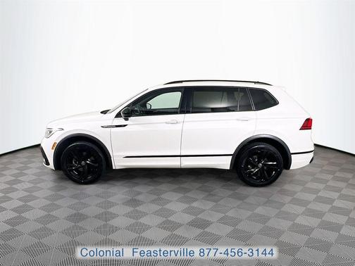 Opal White Pearl Effect 2024 Volkswagen Tiguan 2.0T SE R-Line Black