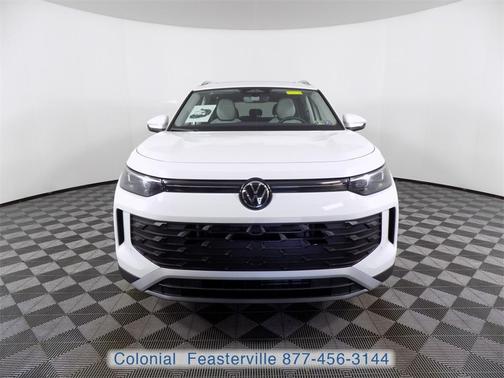 2025 Volkswagen Tiguan 2.0T SE
