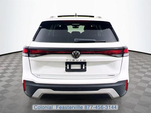 2025 Volkswagen Tiguan 2.0T SE