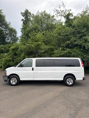 2019 Chevrolet Express 3500 LT