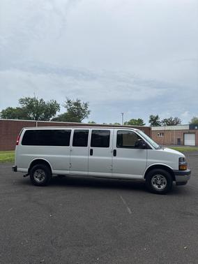 2019 Chevrolet Express 3500 LT