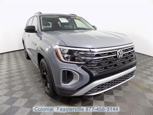 2025 Volkswagen Atlas 2.0T Peak Edition