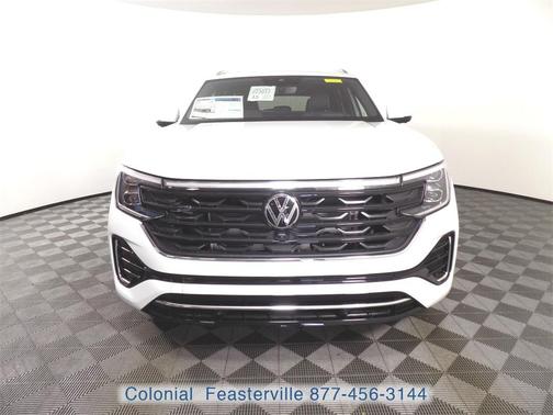 2025 Volkswagen Atlas Cross Sport 2.0T SEL Premium R-Line