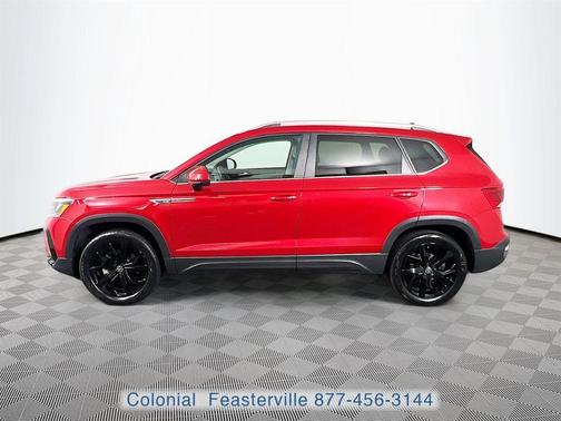 Kings Red 2023 Volkswagen Taos 1.5T SE