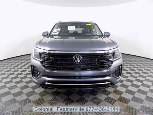 2025 Volkswagen Atlas 2.0T SEL Premium R-Line