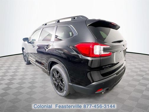 Crystal Black Silica 2026 Subaru Ascent Onyx Edition Touring