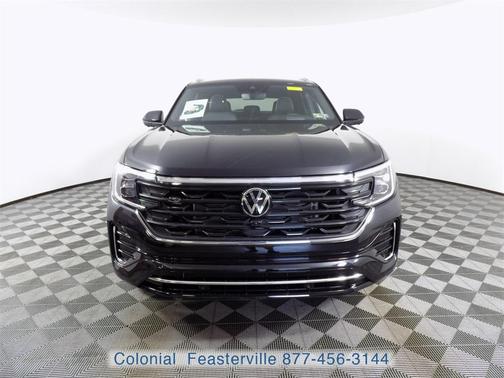2025 Volkswagen Atlas Cross Sport 2.0T SEL Premium R-Line