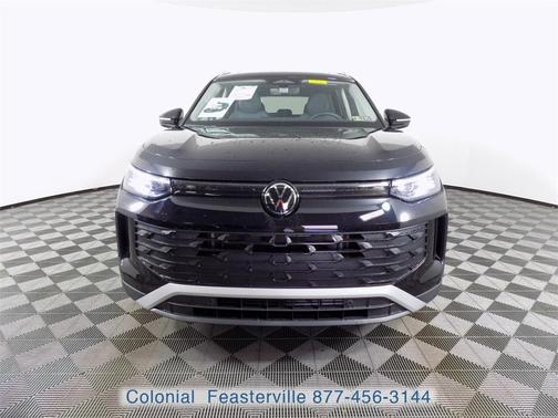 2025 Volkswagen Tiguan 2.0T SE