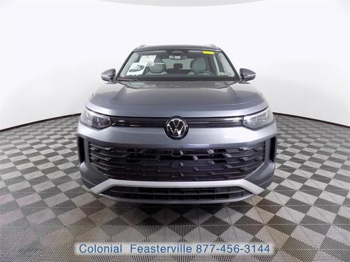 2025 Volkswagen Tiguan 2.0T SE