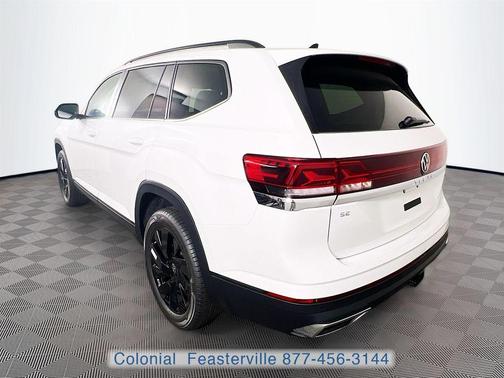Opal White Pearl 2026 Volkswagen Atlas 2.0T SE W/TECHNOLOGY