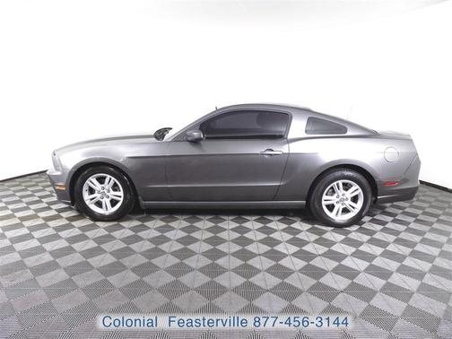 2014 Ford Mustang V6