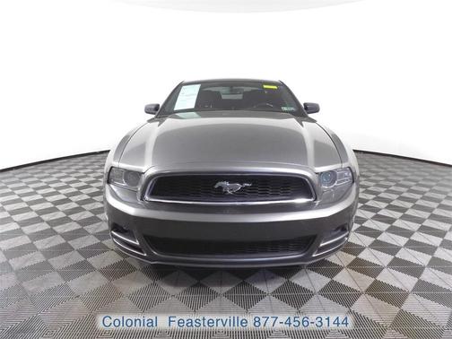 2014 Ford Mustang V6