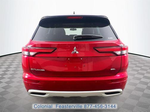 2023 Mitsubishi Outlander SEL
