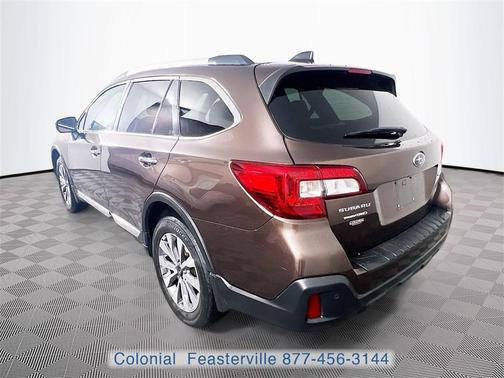 2019 Subaru Outback 2.5i Touring