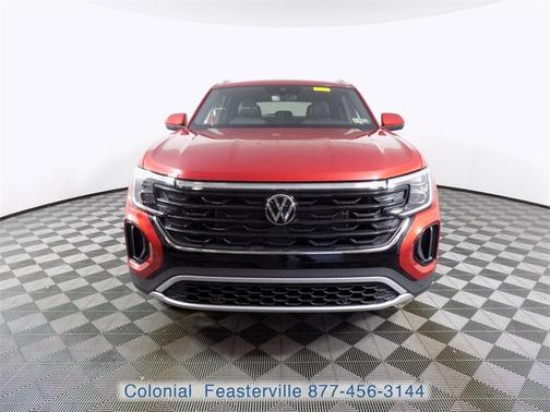 2025 Volkswagen Atlas Cross Sport 2.0T SE w/Technology
