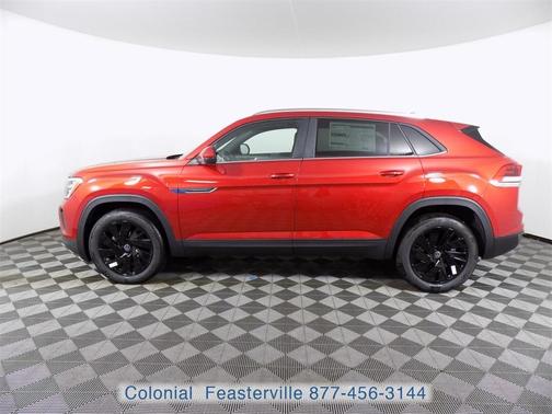 2025 Volkswagen Atlas Cross Sport 2.0T SE w/Technology