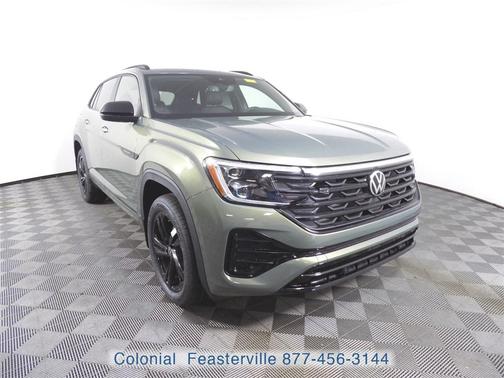 2025 Volkswagen Atlas Cross Sport 2.0T SEL R-Line Black