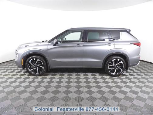 2023 Mitsubishi Outlander SEL