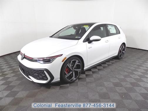 2025 Volkswagen Golf GTI 2.0T SE