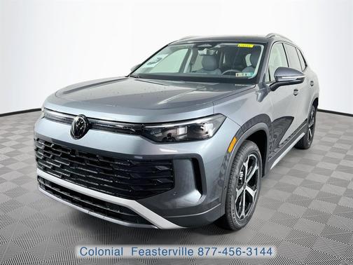 Platinum Gray Metallic 2026 Volkswagen Tiguan 2.0T SE