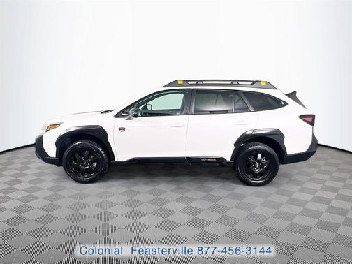 Crystal White Pearl 2024 Subaru Outback Wilderness