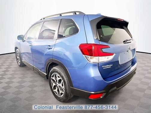 Horizon Blue Pearl 2023 Subaru Forester 2.5i Premium