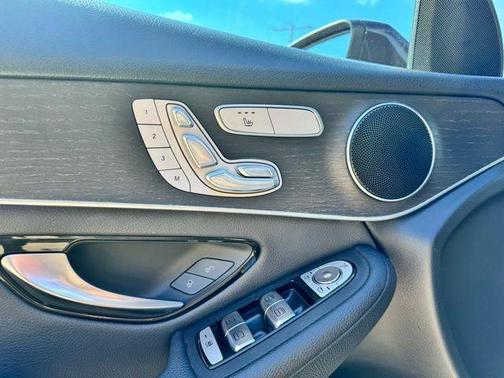 2020 Mercedes-Benz GLC 300 Base 4MATIC