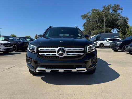 2023 Mercedes-Benz GLB 250 