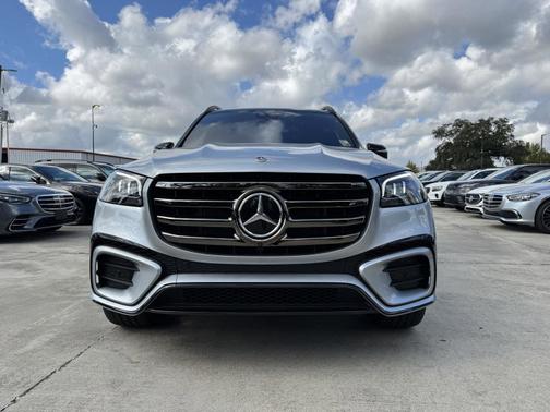 2025 Mercedes-Benz GLS 580 4MATIC