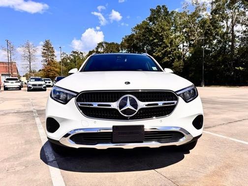 2023 Mercedes-Benz GLC 300 