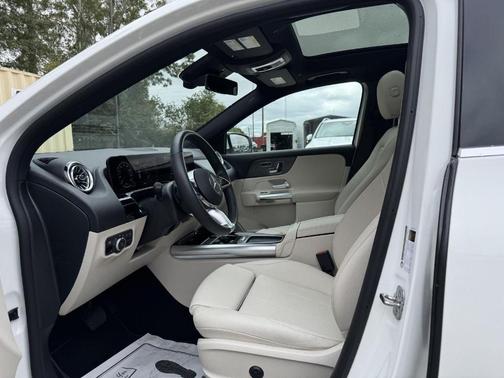 2025 Mercedes-Benz GLA 250 Base