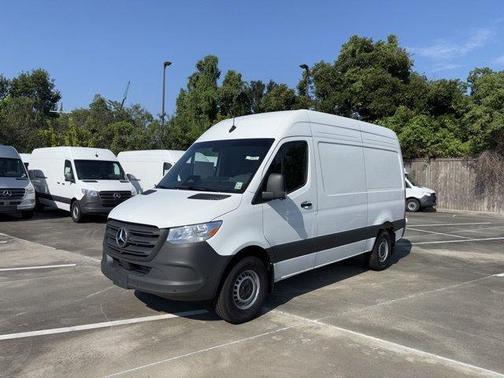 Arctic White 2025 Mercedes-Benz Sprinter 2500 Standard Roof