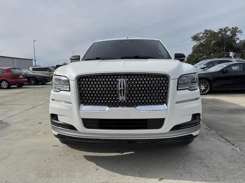 2024 Lincoln Navigator L Reserve