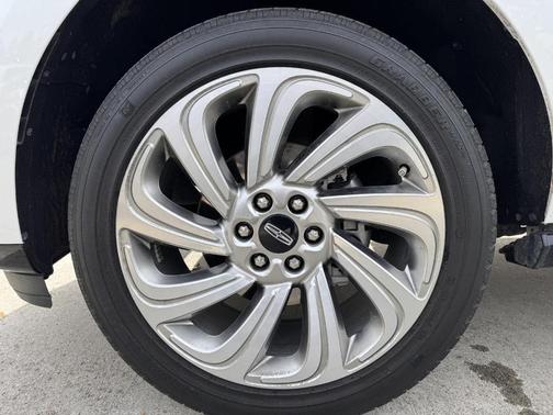 2024 Lincoln Navigator L Reserve