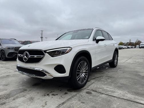 2025 Mercedes-Benz GLC 300 Base