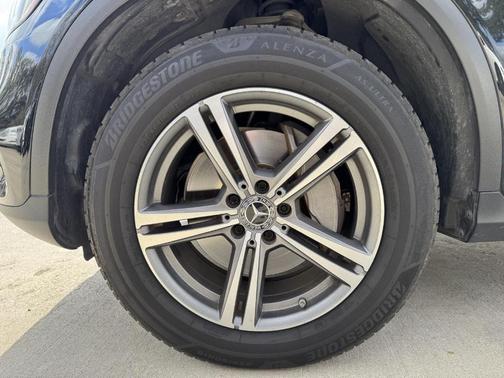 2020 Mercedes-Benz GLC 300 Base