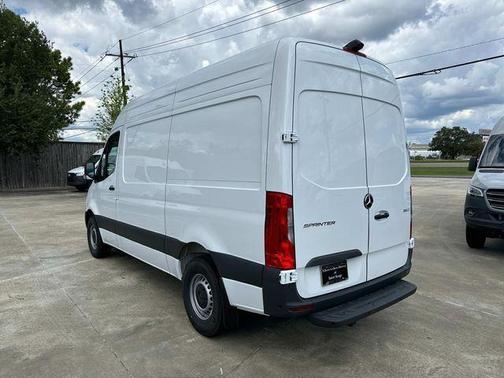 Arctic White 2025 Mercedes-Benz Sprinter 2500 Standard Roof
