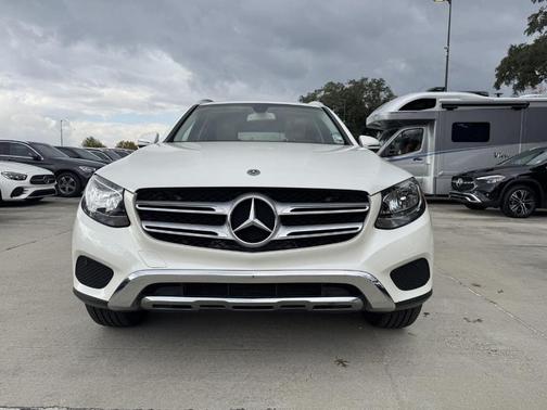 2019 Mercedes-Benz GLC 300 Base