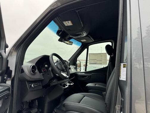 2026 Mercedes-Benz Sprinter 2500 High Roof