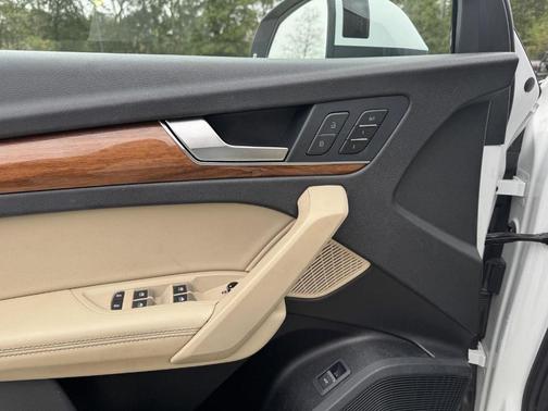 2021 Audi Q5 40 Premium Plus