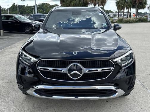 2025 Mercedes-Benz GLC 300 Base