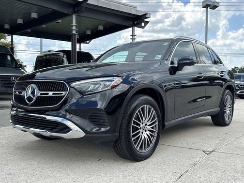 2025 Mercedes-Benz GLC 300 Base