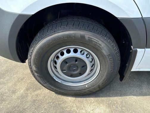 2025 Mercedes-Benz Sprinter 2500 Standard Roof